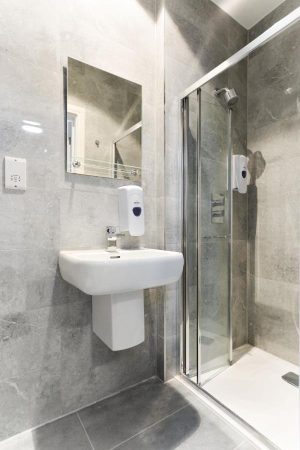 Green View Hotel Near ดาร์ทฟอร์ด ภายนอก รูปภาพ
